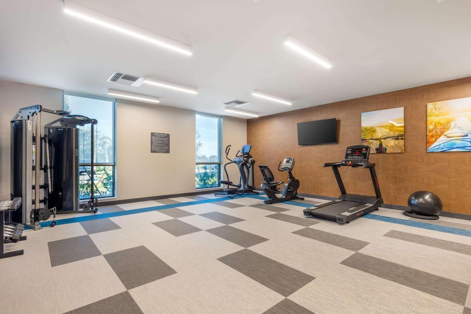 Comfort Suites Fort Myers East I-75 Eksteriør billede