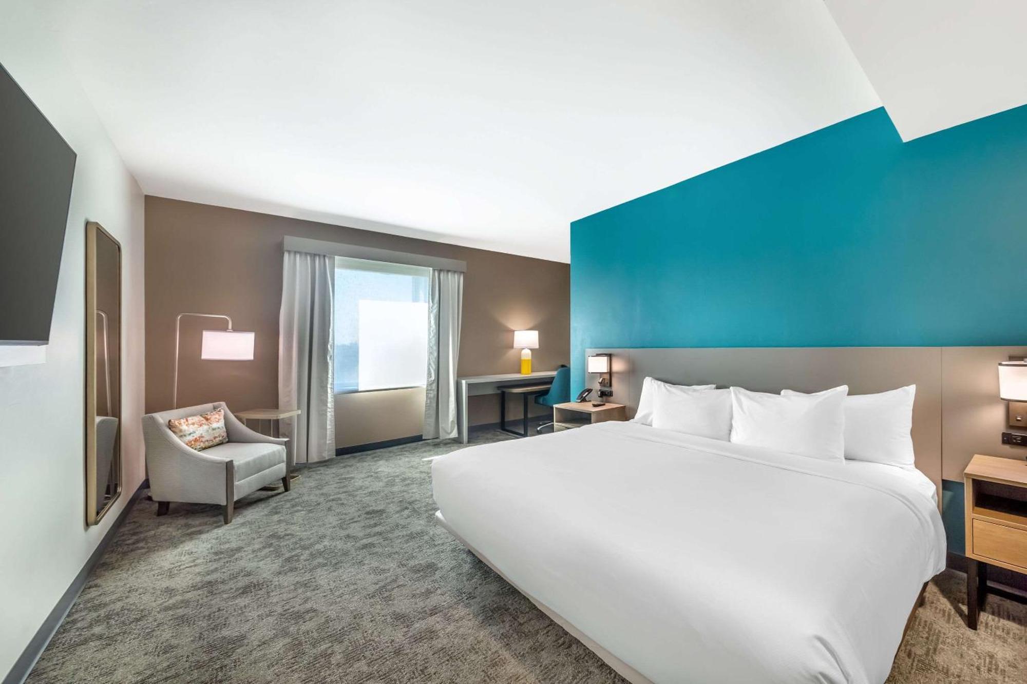 Comfort Suites Fort Myers East I-75 Eksteriør billede